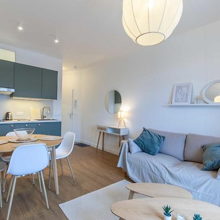 2-Bedroom Apartment With Balcony Near Hippodrome โดวีลล์ ภายนอก รูปภาพ