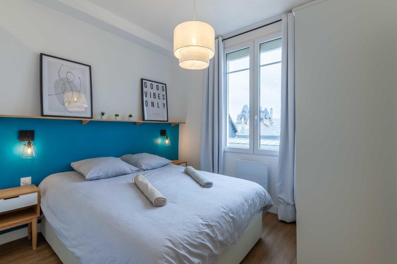 2-Bedroom Apartment With Balcony Near Hippodrome โดวีลล์ ภายนอก รูปภาพ